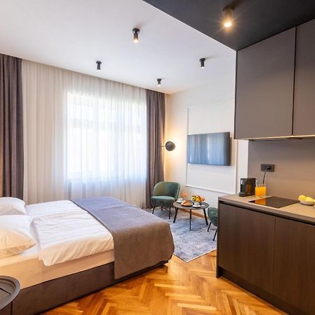 Loox Boutique Apartments Gunduliceva Zagreb Exteriör bild